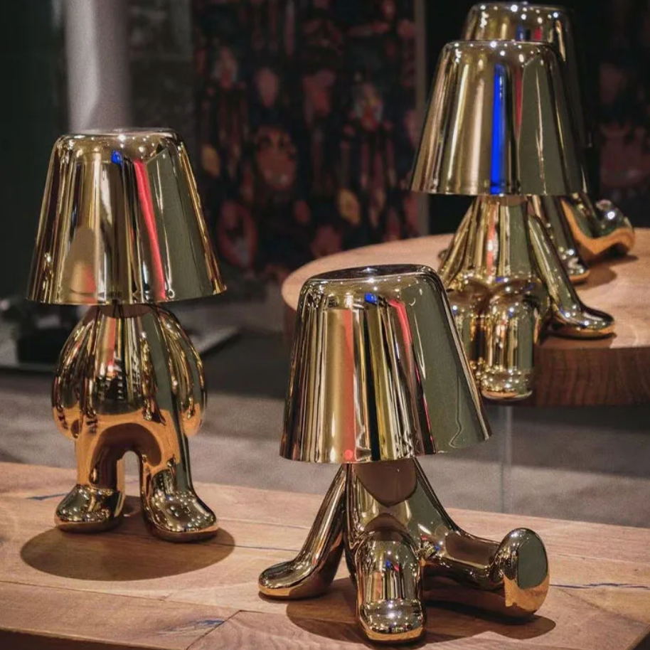 ONYRA - The dreaming figure